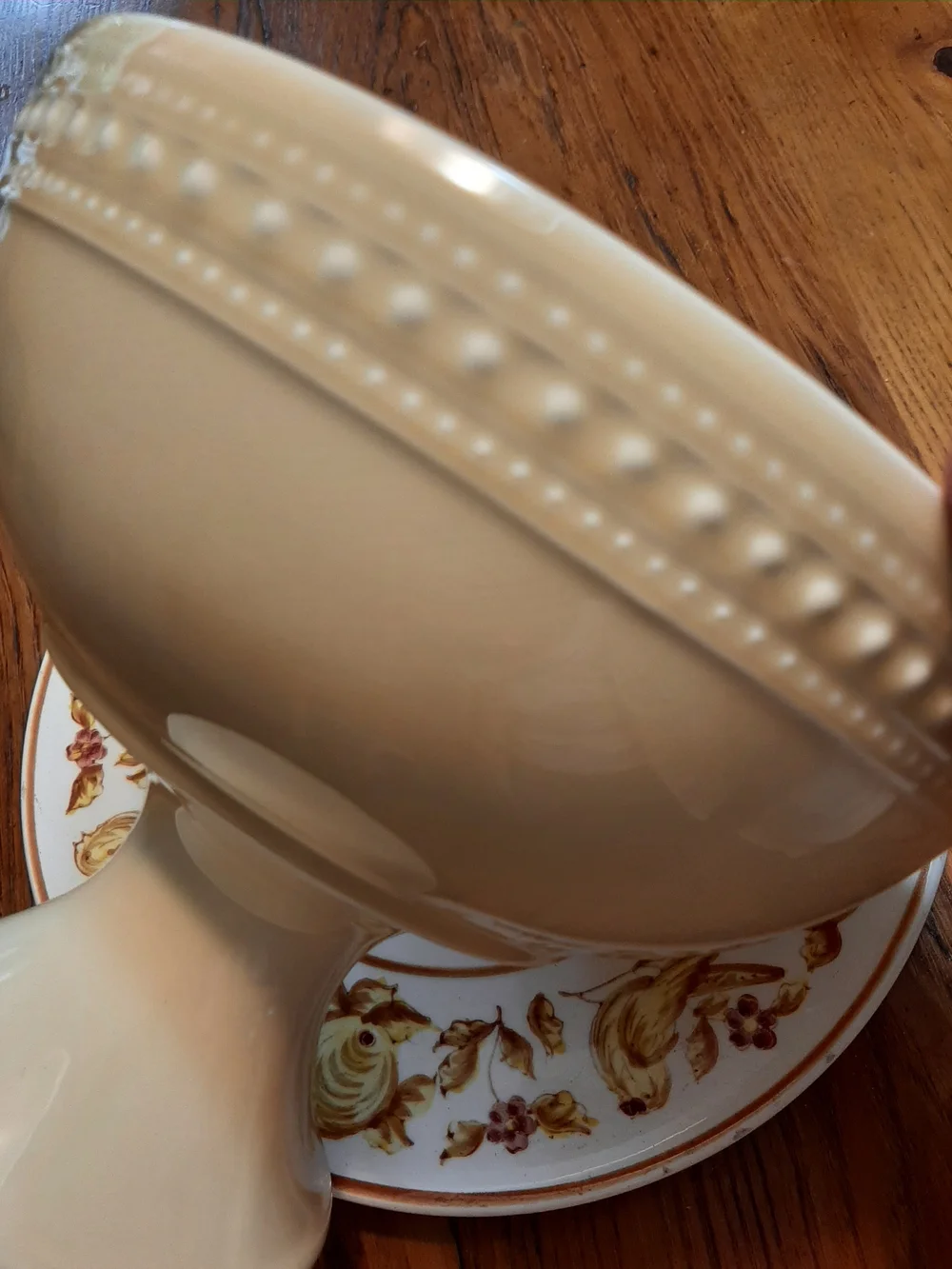 Cream Pedestal Serving Bowl - Comfy Home Dining Centerpiece